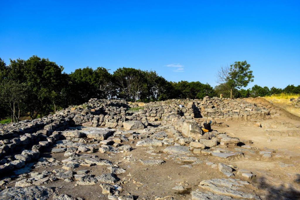 Kvemo Akhalsheni village (town), Nakalakari
