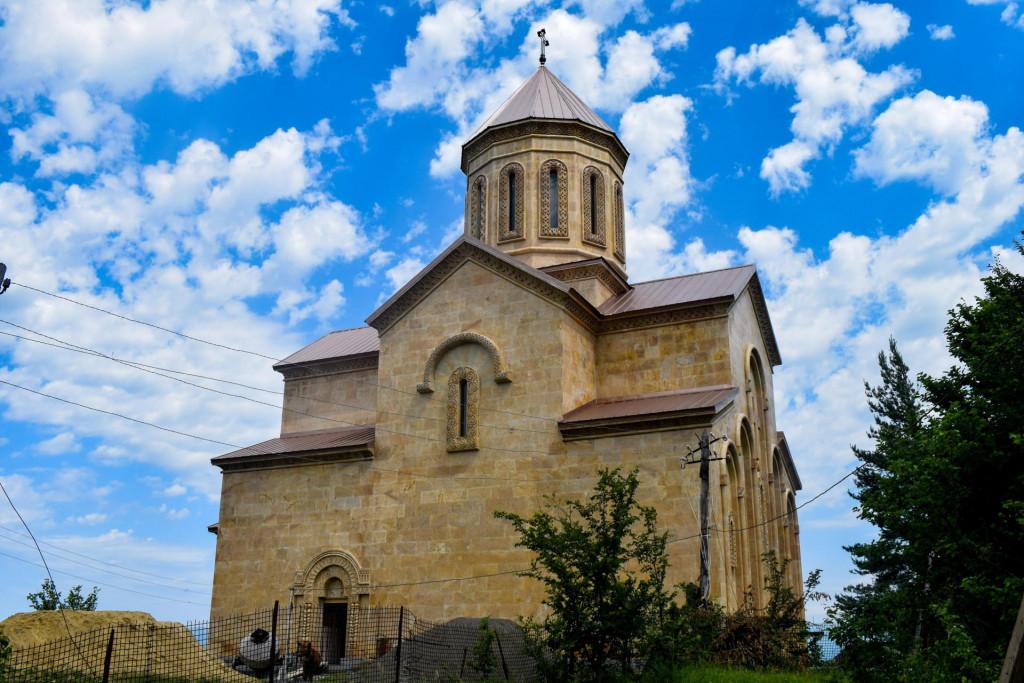 Beretis St. Nicholas Church, ეკლესია