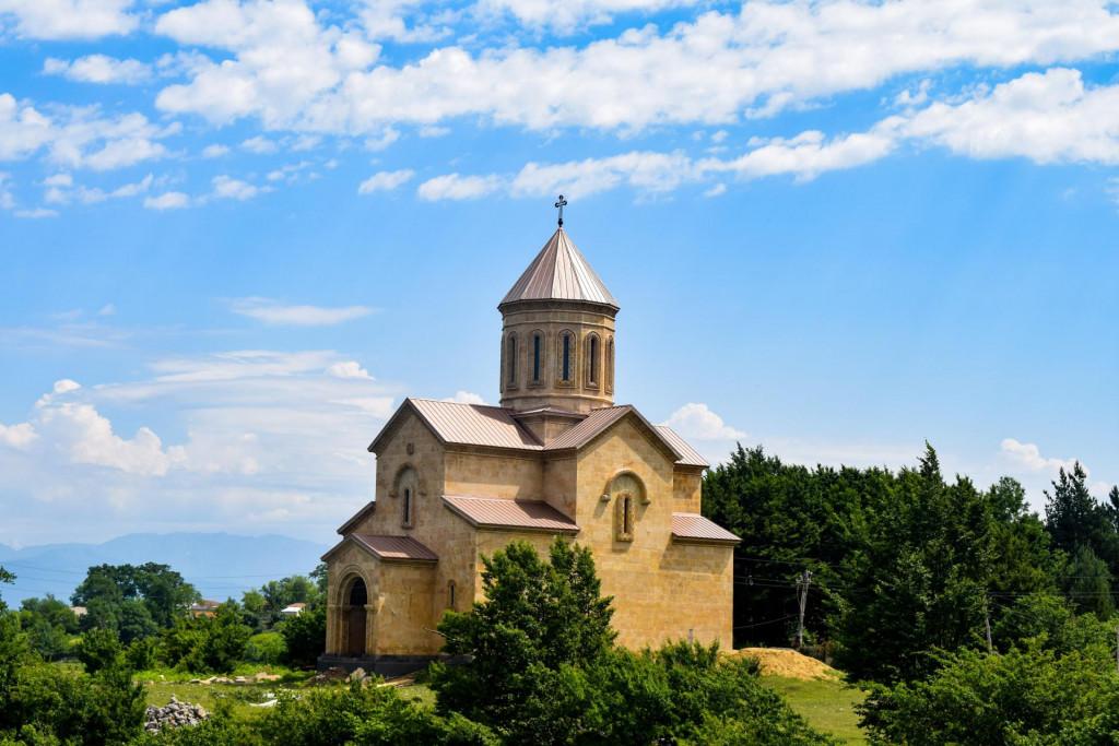 Beretis St. Nicholas Church, ეკლესია