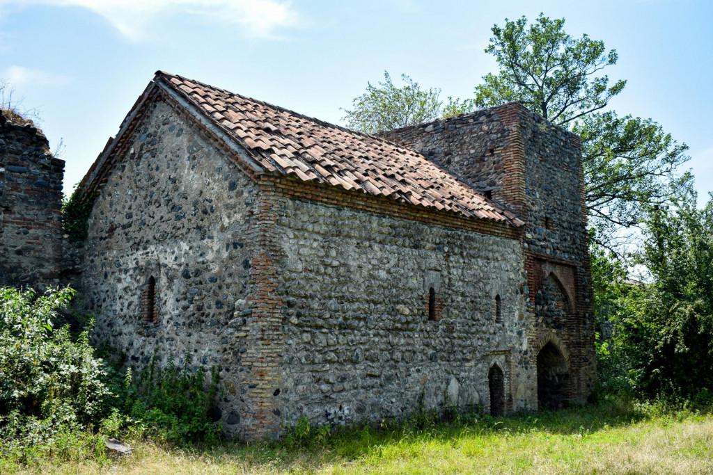 Laliskuli Castle, Fortress