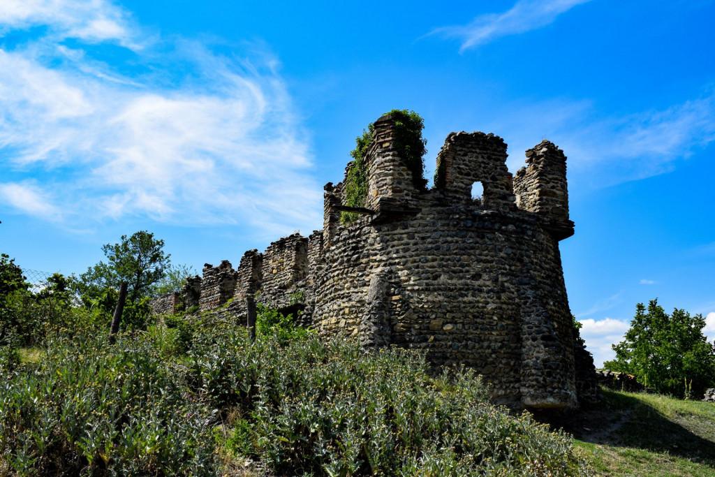 Laliskuli Castle, Fortress