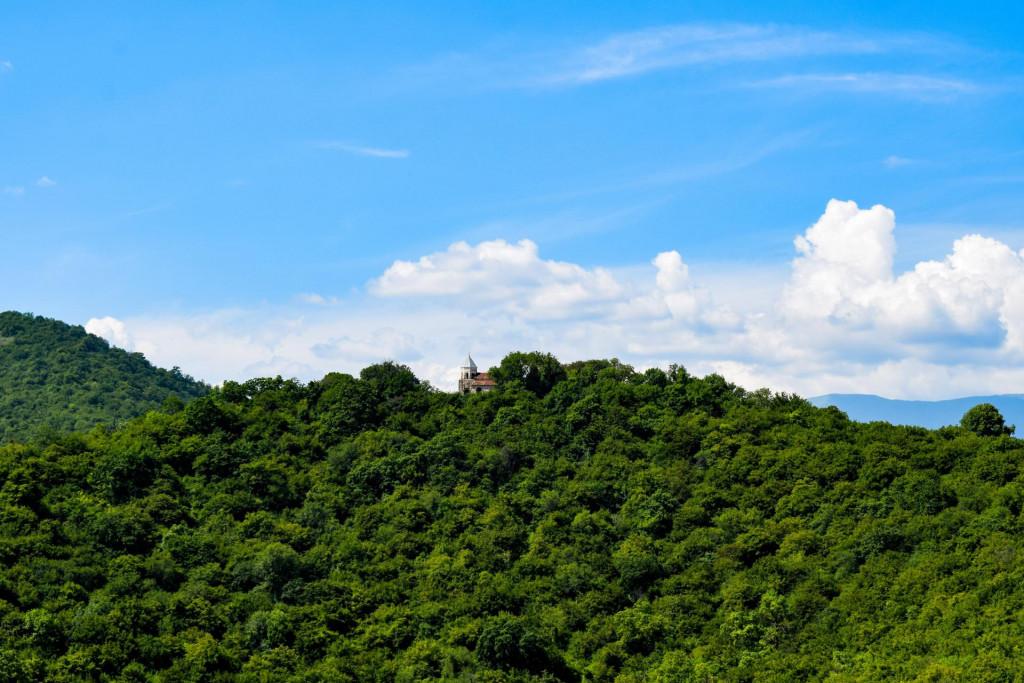 Tskarostavi St. George\'s Church