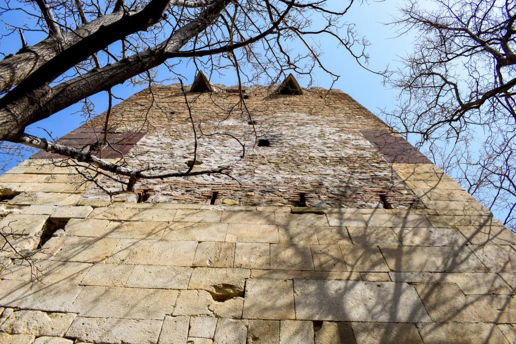 ქვემო ჭალის ამილახვართა ციხე-დარბაზის კომპლექსი