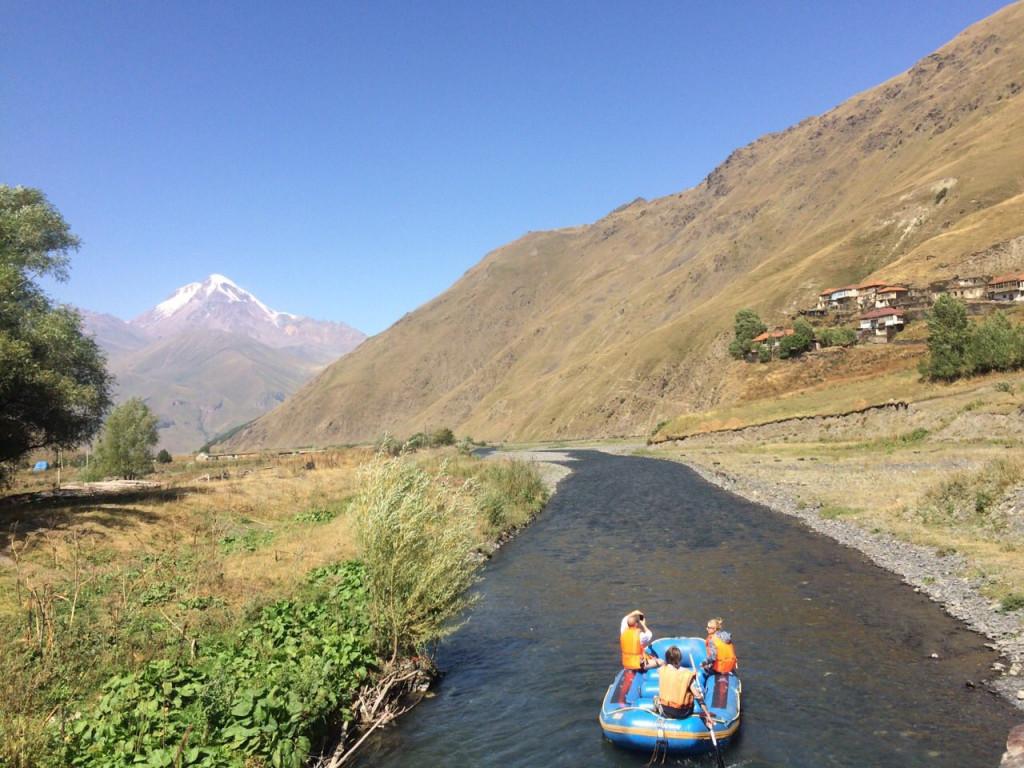 Rafting in Juta Valley