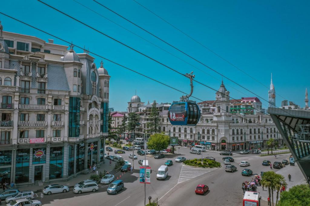 sabagiro-gza-argo-argo-cable-car