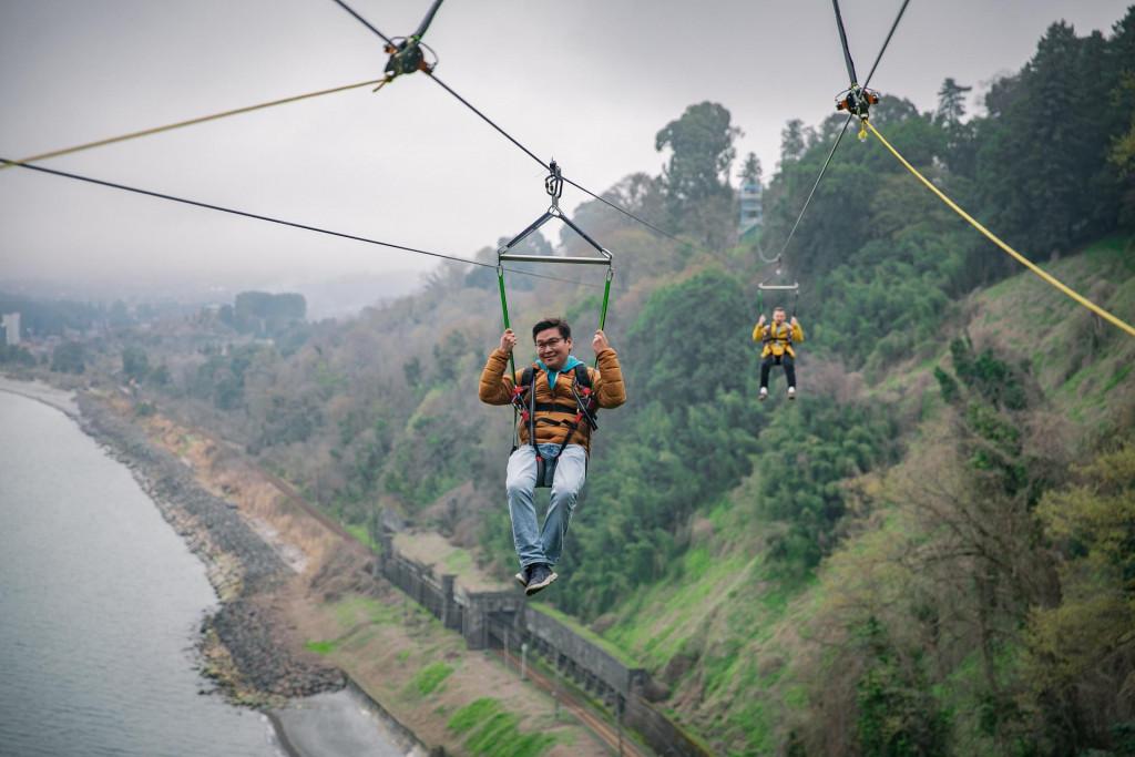 ზიპლაინი ბათუმში