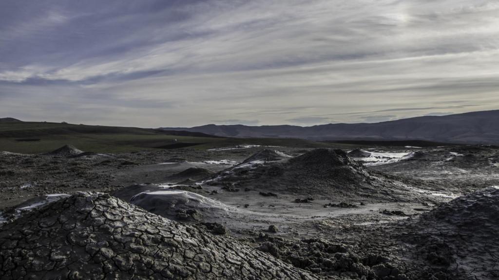 Takhti-tepha Mud Volcano - ტახტითეფას ტალახის ვულკანი