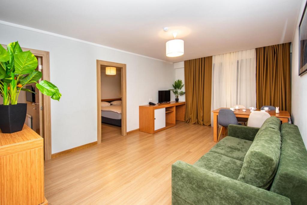 სასტუმრო ორბი პალასი