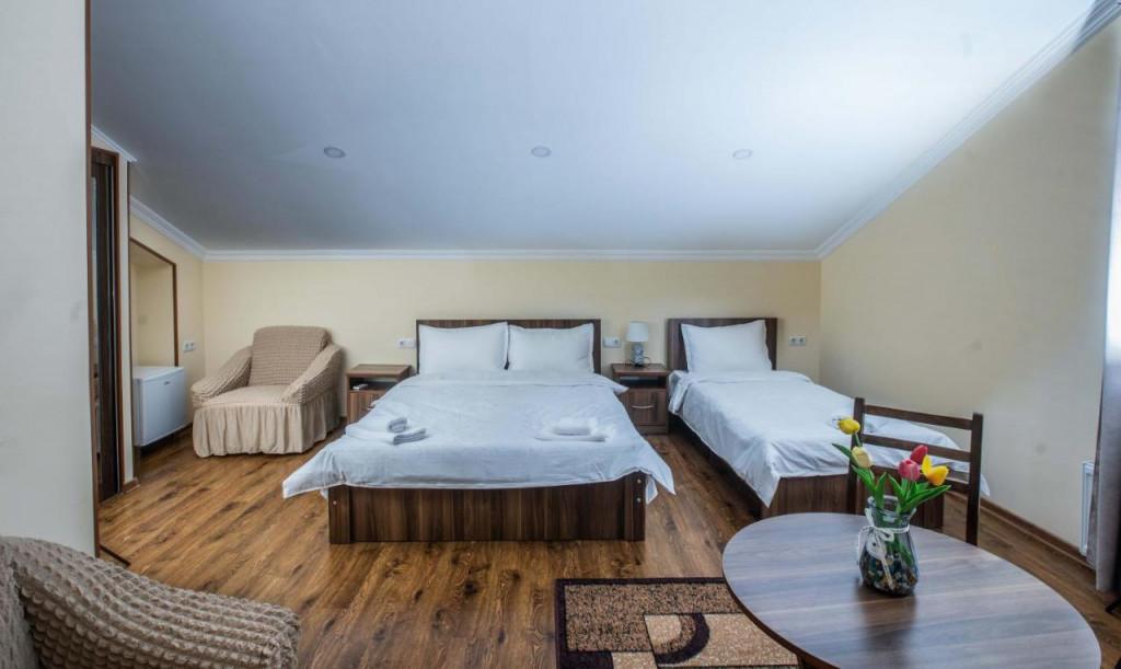 თელავ ჰოლი