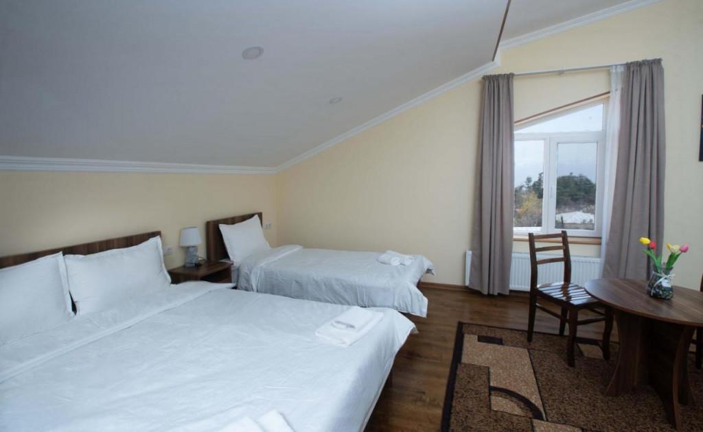 თელავ ჰოლი